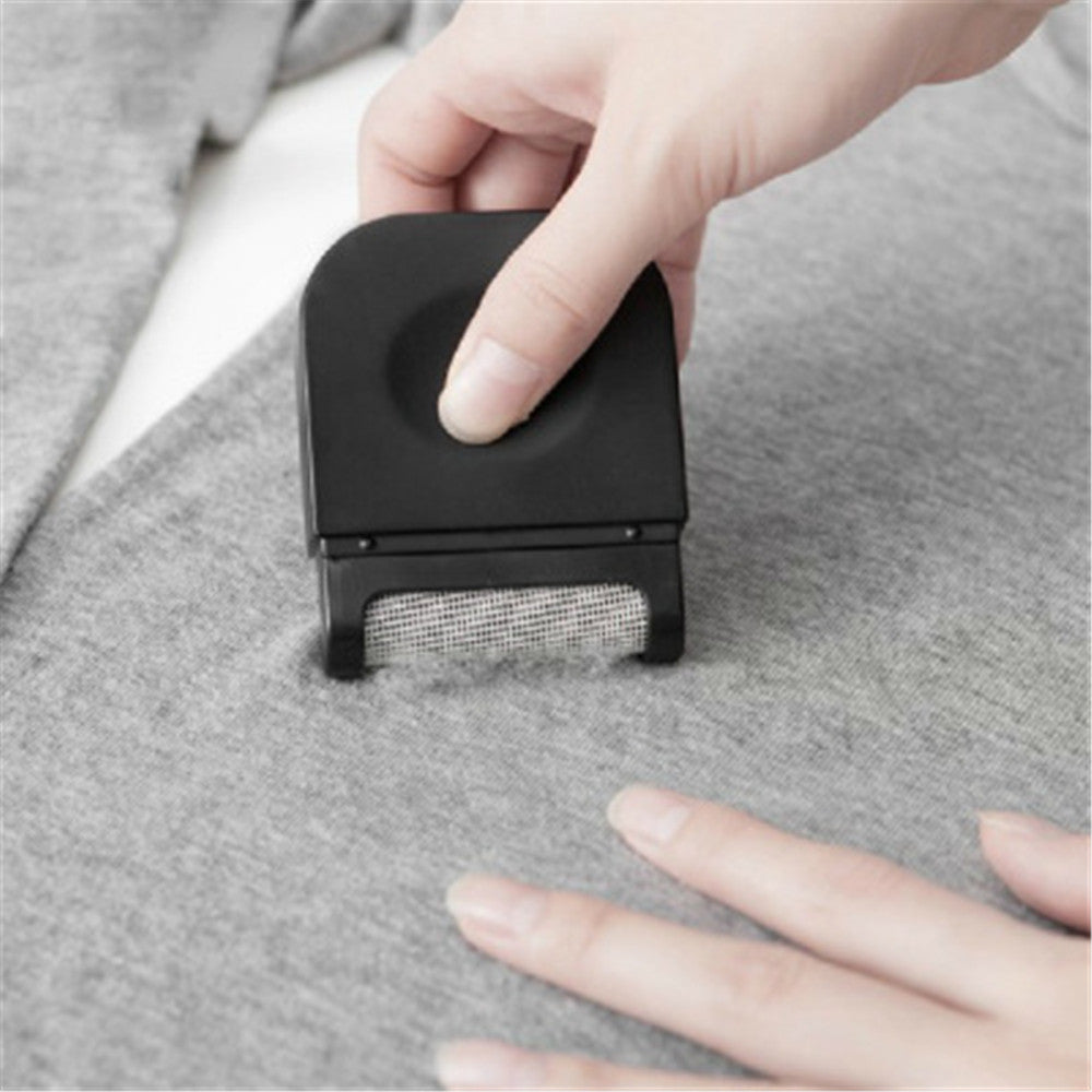 Linttrim™ Mini Pocket Clothing Lint Shaver