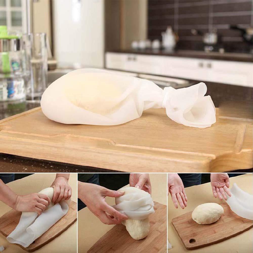 Mess-Free Silicone Kneading Dough Bag